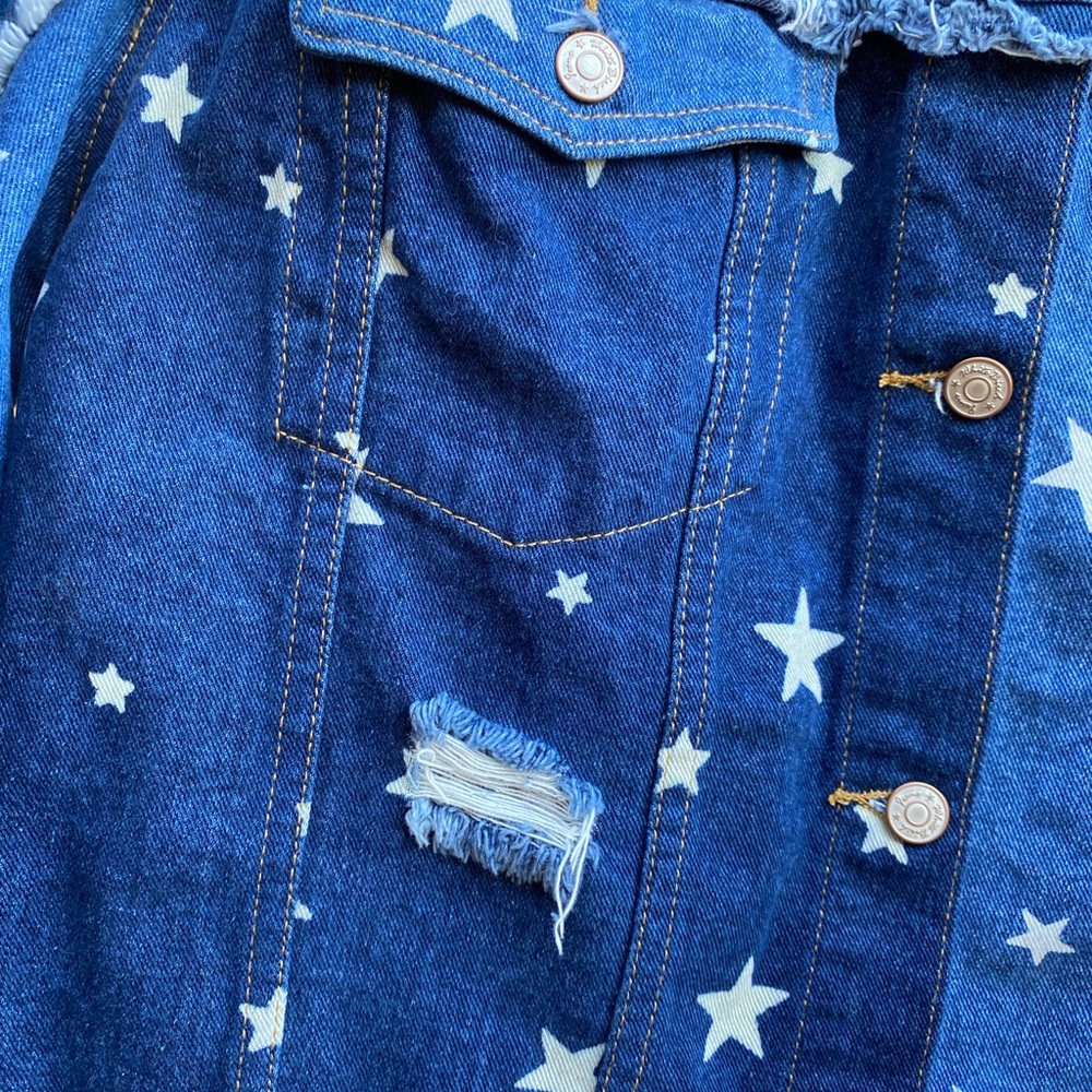 White Birch Blue Denim Jacket with Star Accents - Picture 3 of 4